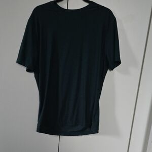 Vuori Deep Green Men's Short Sleeve Tee